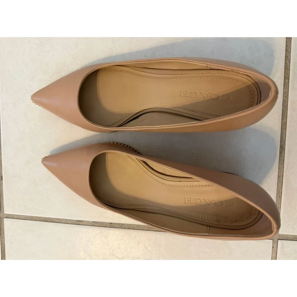 COACH Women’s Beige Pointed Toe Studded Trim Solid Slip-On Block Heel Pumps